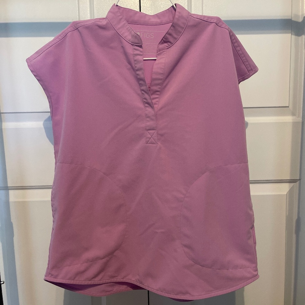 FIGS Rafaela Scrub Top - Lavender -  XS